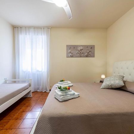 Casa Jessika Vila Gardone Riviera Exterior foto